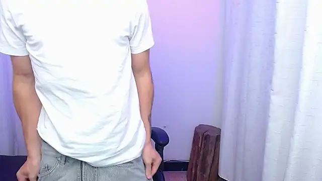 عرض كام Mattass18