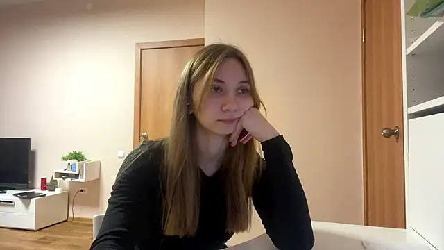 Chat +18 de alya_dream ao vivo