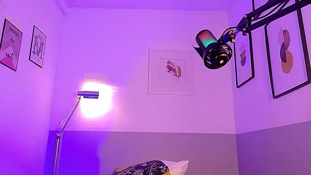 Živý XXX chat drooling4daddy