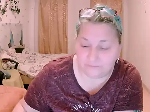 SweetBoobs2's Live XXX Chat