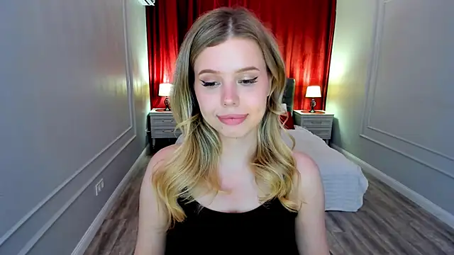 FollowLovee's Live XXX Chat