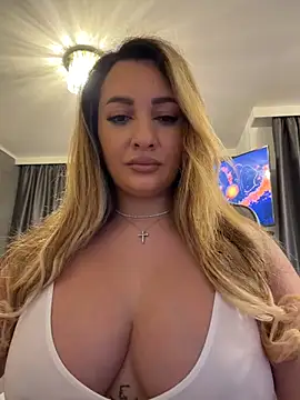 YaaraCollins 라이브 XXX 채팅