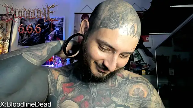DEATHINK666XXn Webbikameraesitys
