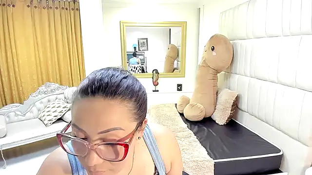 gaby_trent's Live XXX Chat