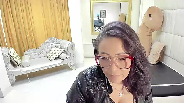 دردشة gaby_trent الجنسية المباشرة
