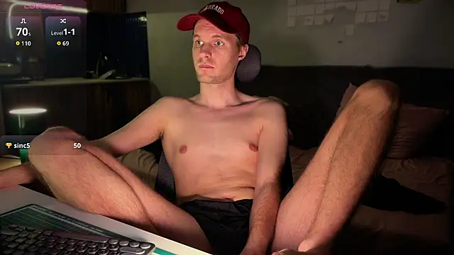 Leonnextdoor's Live XXX Chat