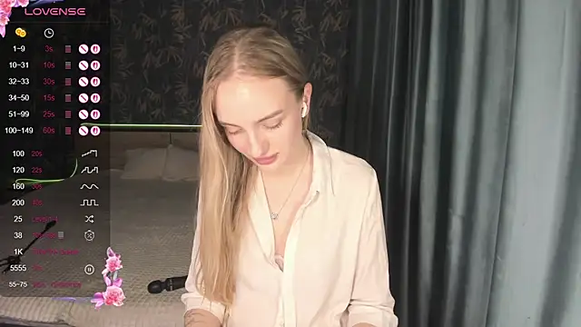 A_delinan Live XXX chat