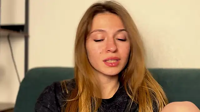 LovelyKatea Live XXX-Chat