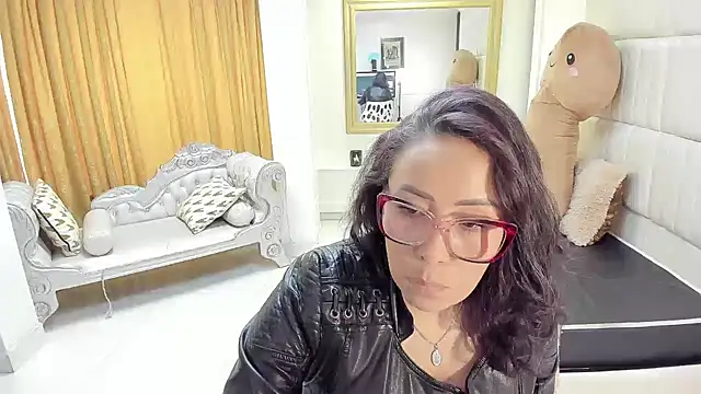 دردشة gaby_trent الجنسية المباشرة