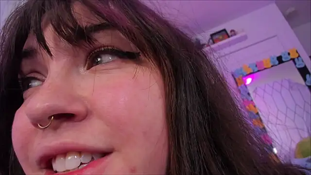 JennKenobi's Webcam Show