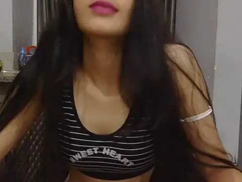Kriti_Sano Show in webcam