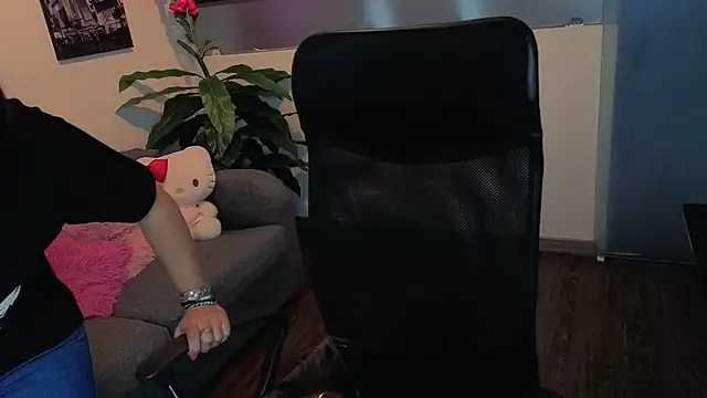 دردشة Shantal_Sweet_ الجنسية المباشرة
