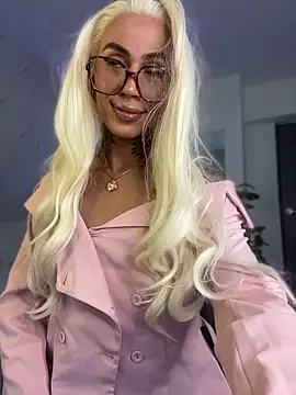 miss_tatiana_'s Webcam Show