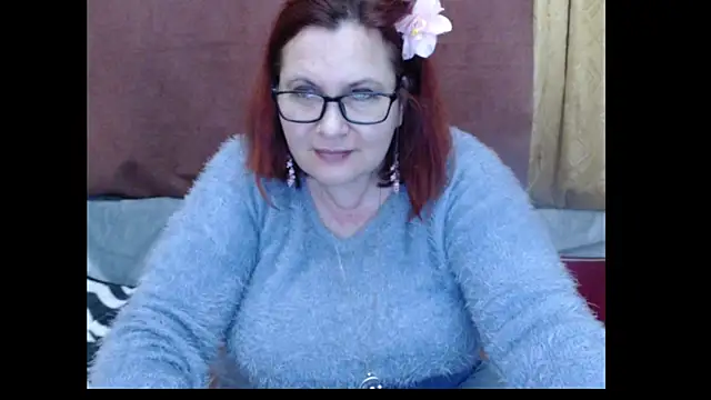 XXX chat uživo modela PlayfullMature