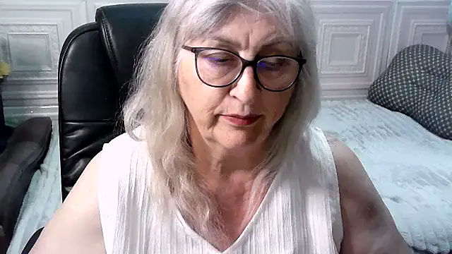 Chatroom XXX en direct de LolkaAlyss