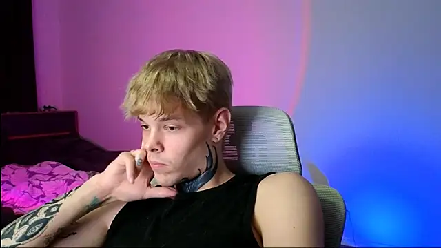 DENIS_HERE Chat XXX in diretta