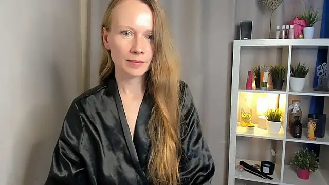 Chat XXX en directo de NicoleMiless