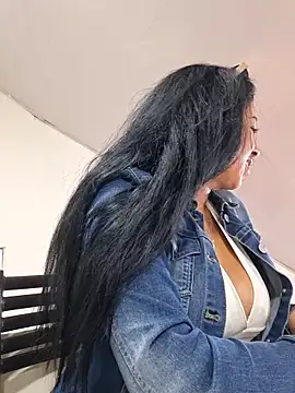 Luiannan Live XXX chat