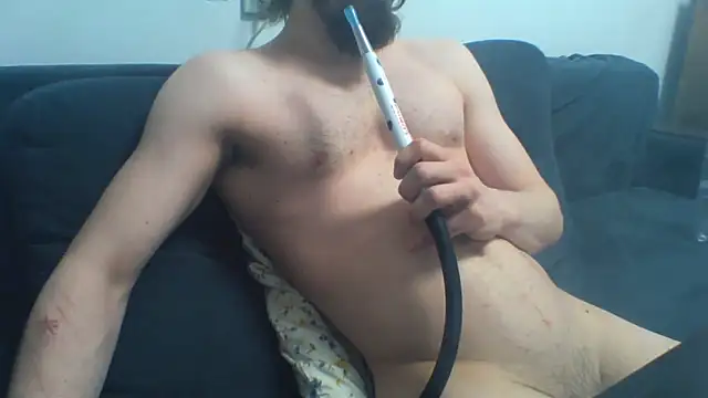 Show modela KaelNox na web-kameri