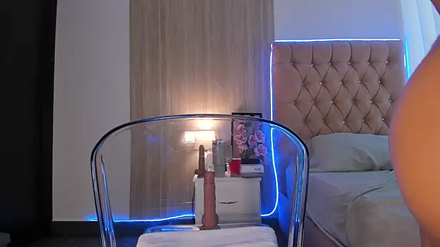 Chatroom XXX en direct de Maddyluxe