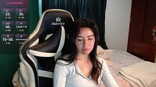 Chat XXX Live alice_middlee