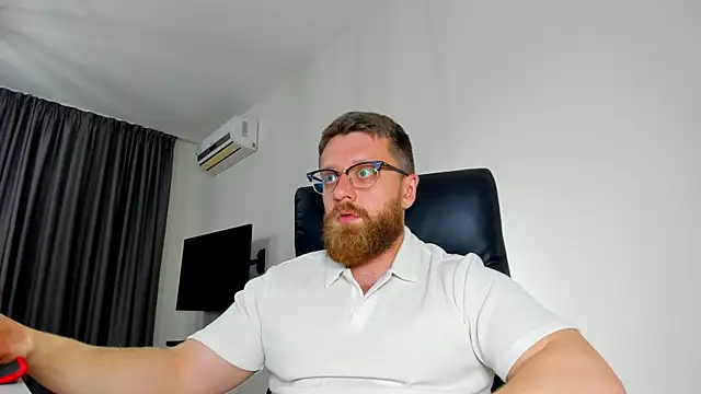 Findom_guy's Webcam Show