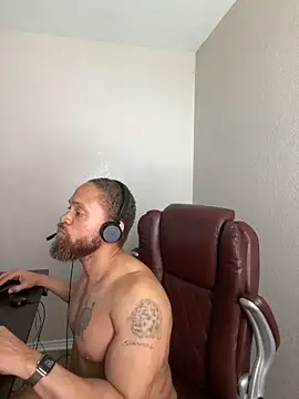 Chat +18 de Fathero1time ao vivo