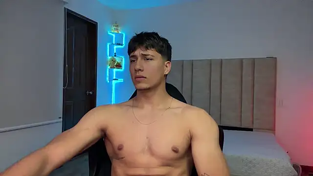 CHRIS_MORGAN1 Show Webcam