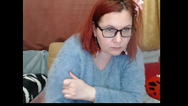 PlayfullMature Live XXX Chat