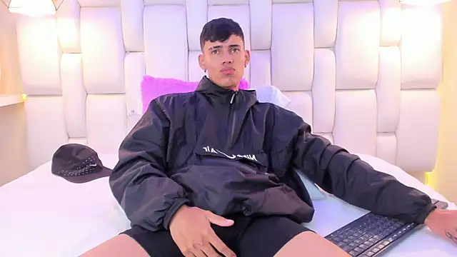 JacobFerrer Live XXX Chat