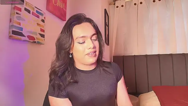 sweetcata23 Adlı Modelin Canlı XXX Sohbeti