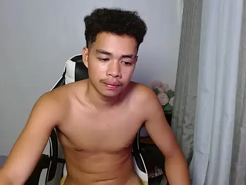 curlyasian_njxx Pertunjukan Webcam
