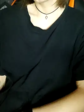 Chat XXX en directo de Aashikalaa