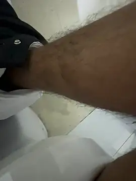 Chat +18 de TavoHot_ ao vivo