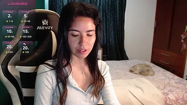 alice_middlee's Live XXX Chat