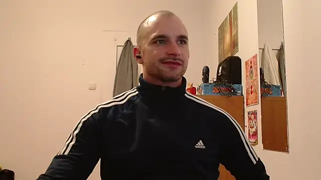 Онлайн чат XXX OskarBreno