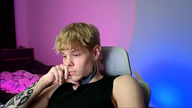 DENIS_HERE Show Webcam