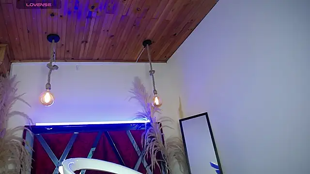 Nickk_21_ élő XXX-chatje
