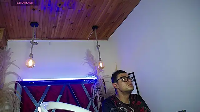Nickk_21_ Webcamshow