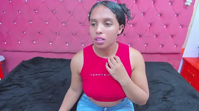 AnalNaugthy's Live XXX Chat