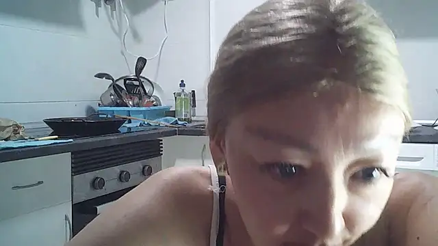 Casandra89n Webbikameraesitys