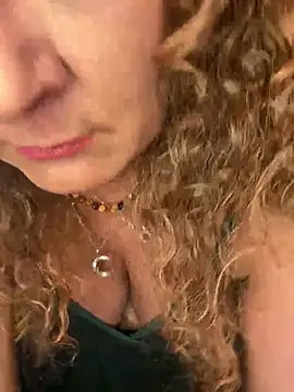 SuzyCatzz Webcam show