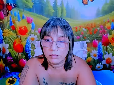 indianroxy Chat XXX live