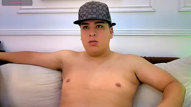 Naim_Bennetsex Chat XXX in diretta