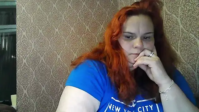 Chat +18 de DollyGersonn ao vivo