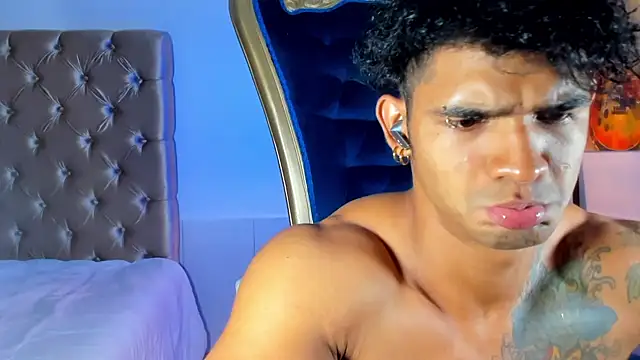 antonio__444's Live XXX Chat