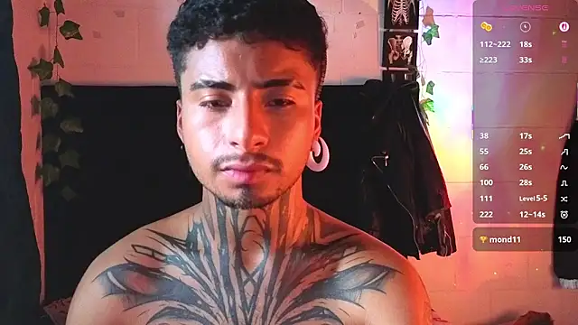 JuanCamiilo_66's Webcam Show