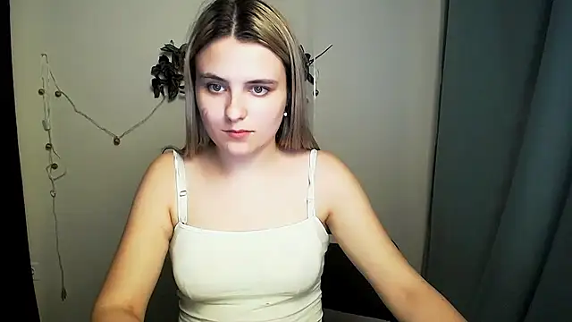 Chat XXX en directo de _shy_sabrina__