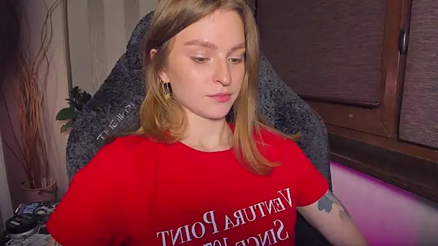 MollyRufous – Naživo XXX chat