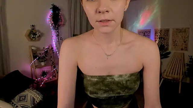 LisaAris Live XXX Chat